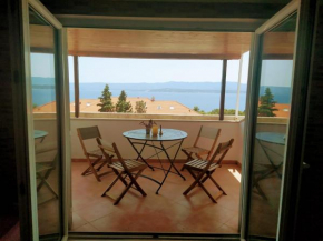 Nice apartment Moli near the sea (free parking)